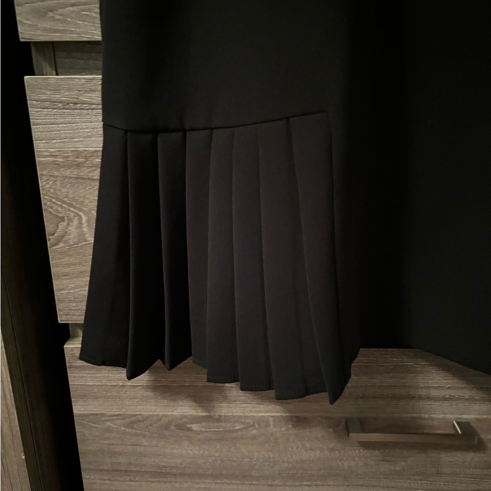 Zara Black Pleated Blouse Medium - Picture 3 of 3